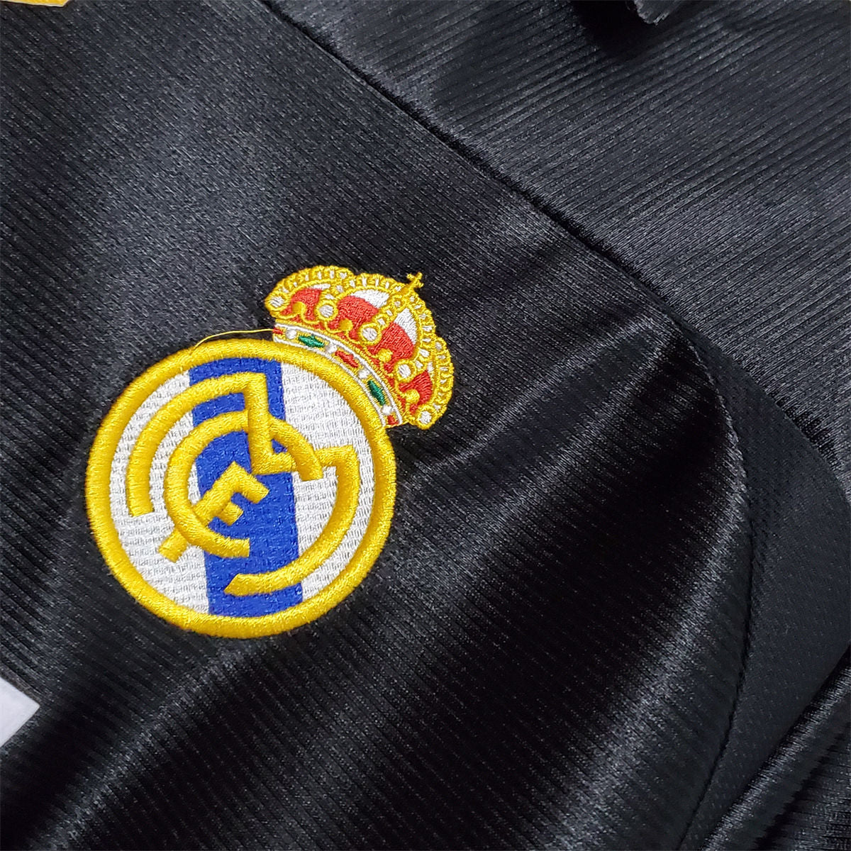 Real Madrid 1999/00 Away Jersey