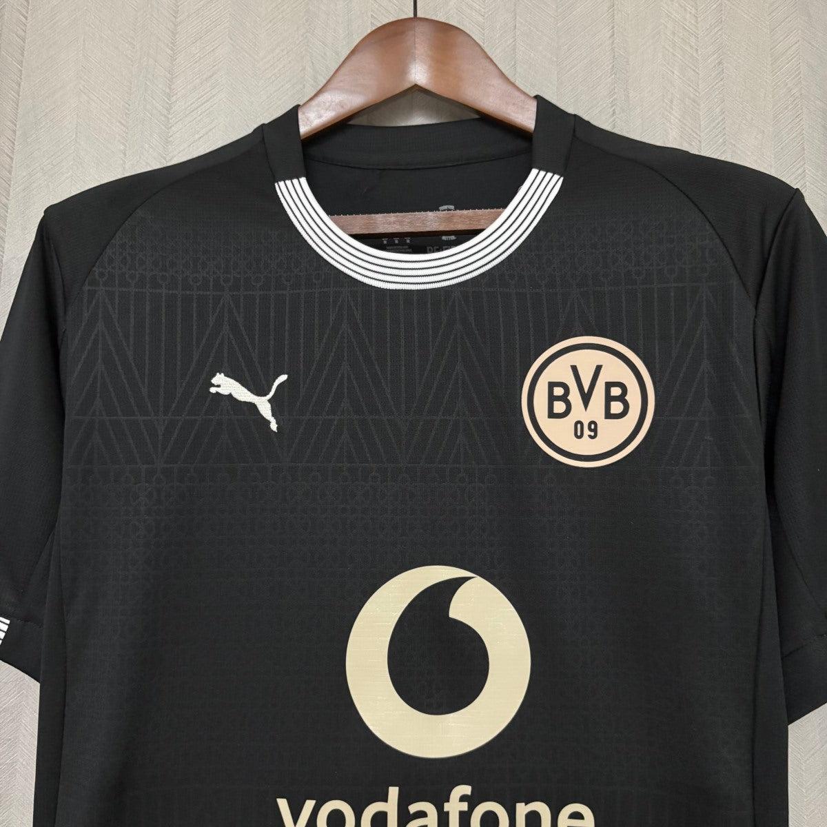 Borussia Dortmund Black Jersey 2026/27 – Fan Version