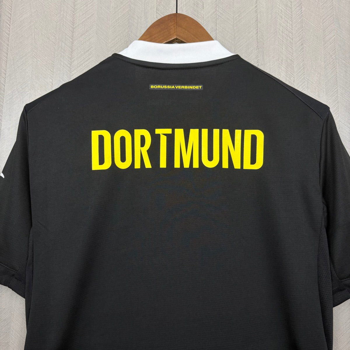 Borussia Dortmund Away Jersey 2026/27 – Fan Version