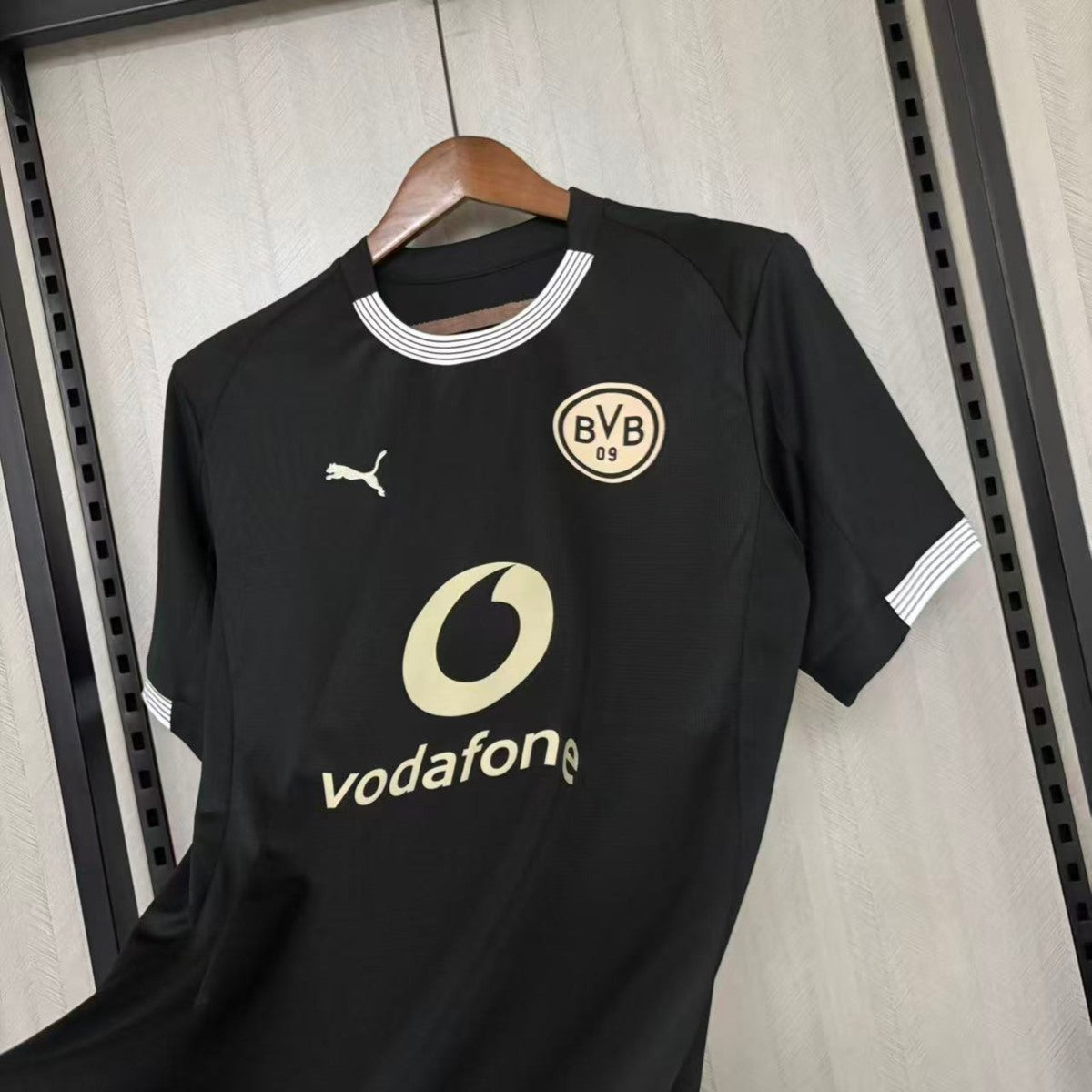 Borussia Dortmund Black Jersey 2026/27 – Fan Version