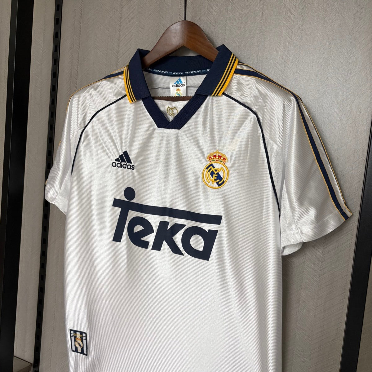 Real Madrid 1999/00 Home Jersey
