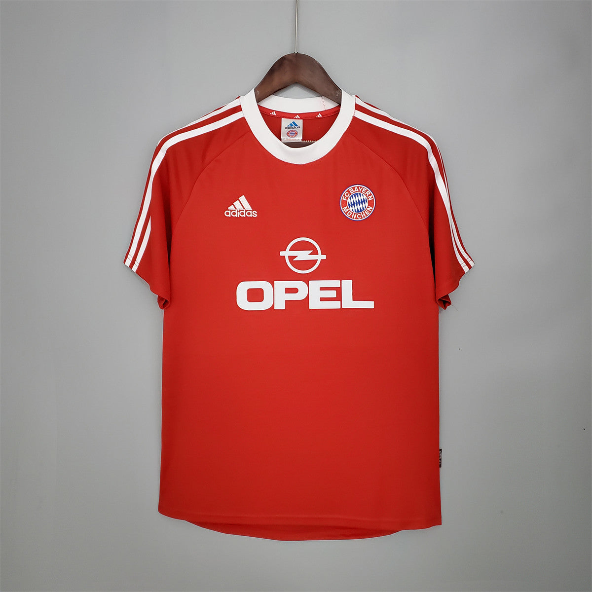 FC Bayern Munich 2000/01 Home Jersey