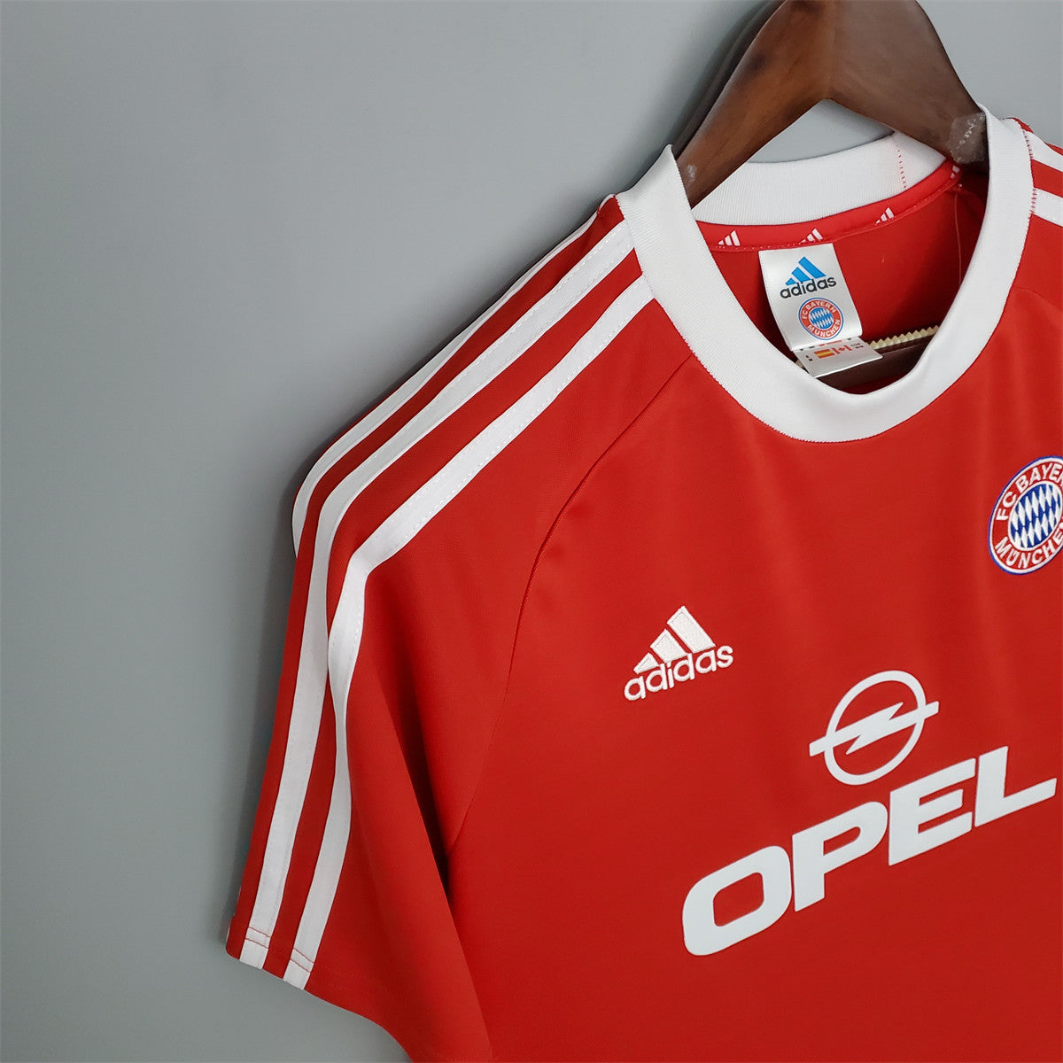 FC Bayern Munich 2000/01 Home Jersey