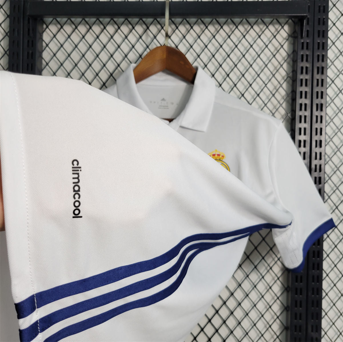 Real Madrid 2016/17 Home Jersey