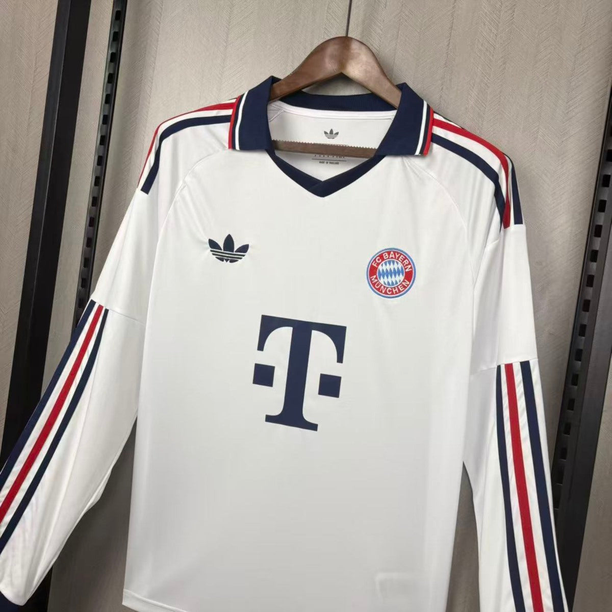 FC Bayern Munich Away Jersey 2026/27 – Fan Version
